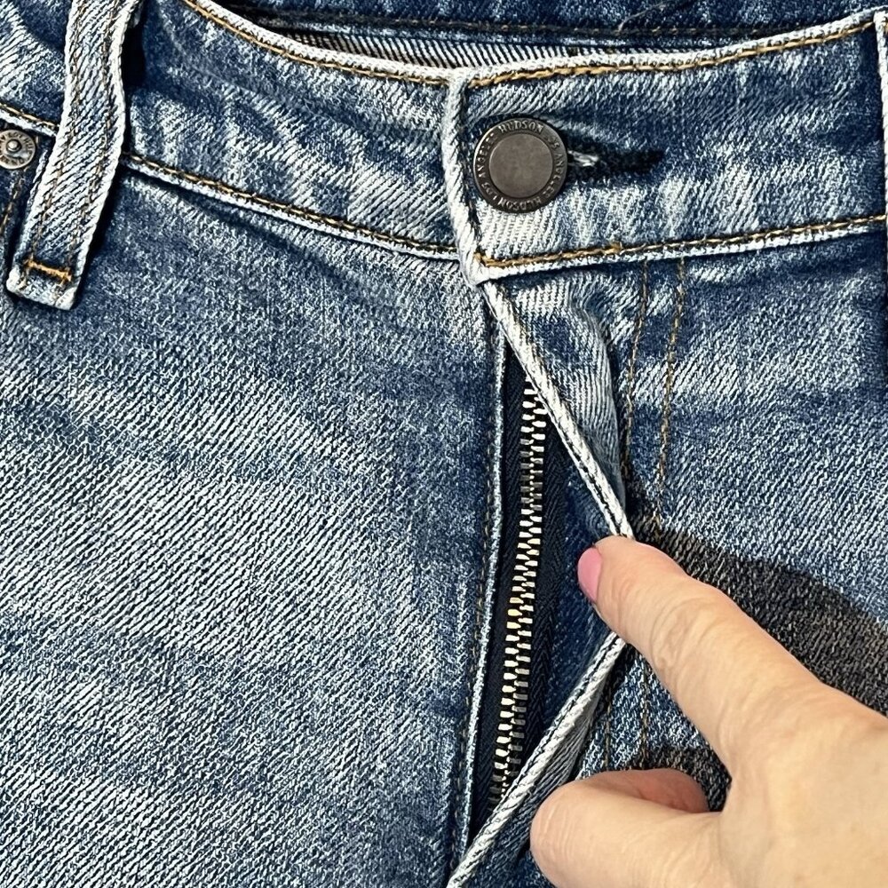 Hudson Anthropologie Jessy Boyfriend High Waist Jeans Size 29 Distressed Blue - Picture 4 of 16